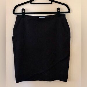 CeCe. Faux Wrap Skirt. Black. Medium